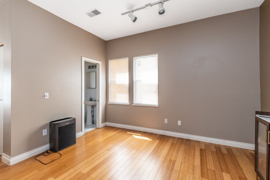 More Photos Of 158 Park St, Buffalo Apartments For Sale