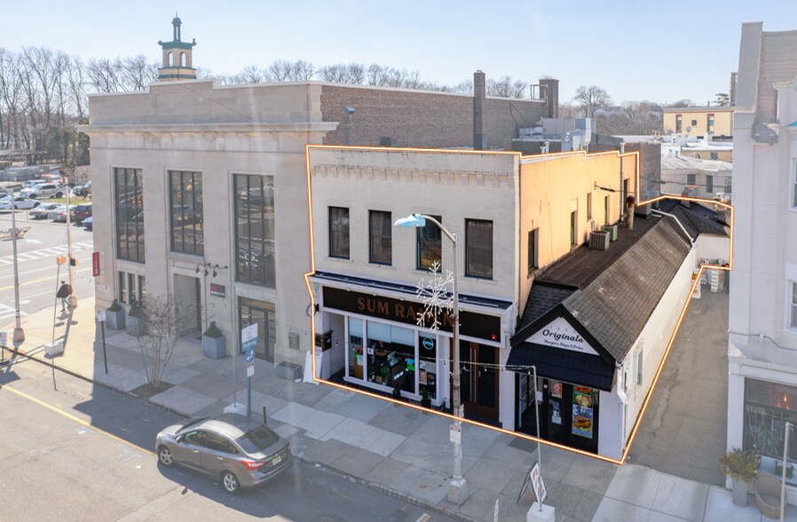 More Photos Of 7-13 Elm St, Westfield Restaurant For Lease