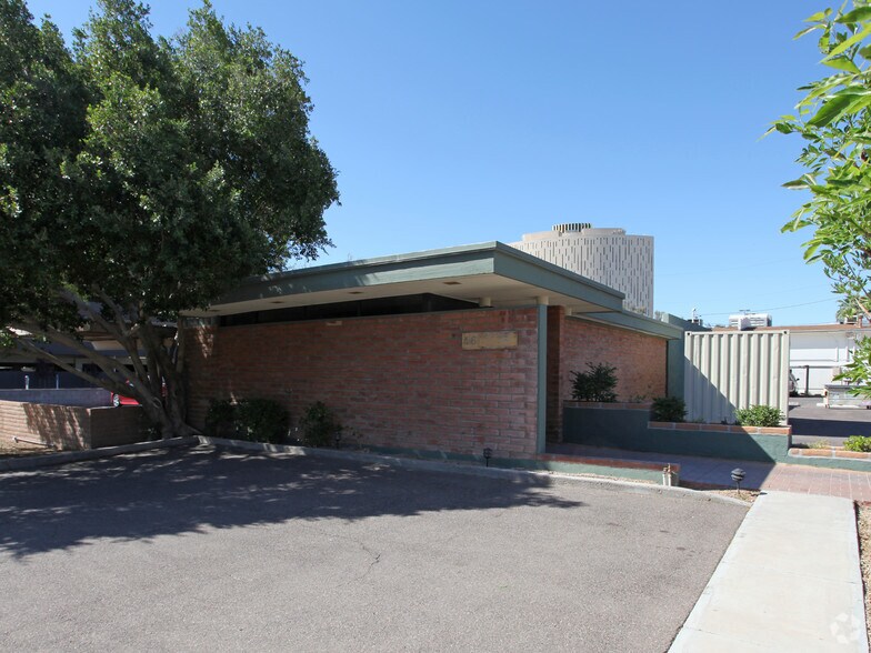More Photos Of 46 E Monterey Way, Phoenix Medical For Lease