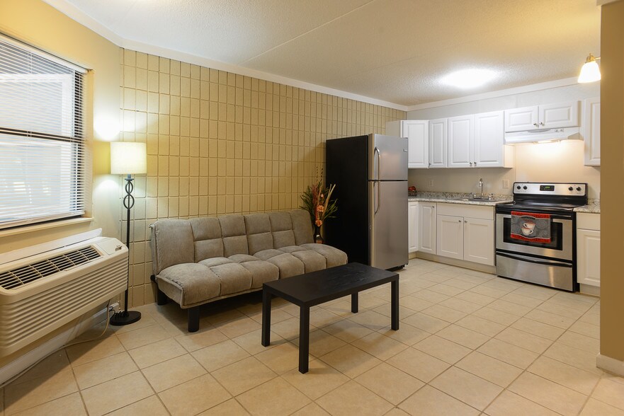 More Photos Of 212 Old Belwood Rd, Calhoun Apartments For Sale