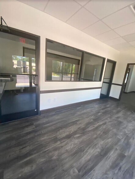 More Photos Of 310 Dick St, Fayetteville Office For Lease