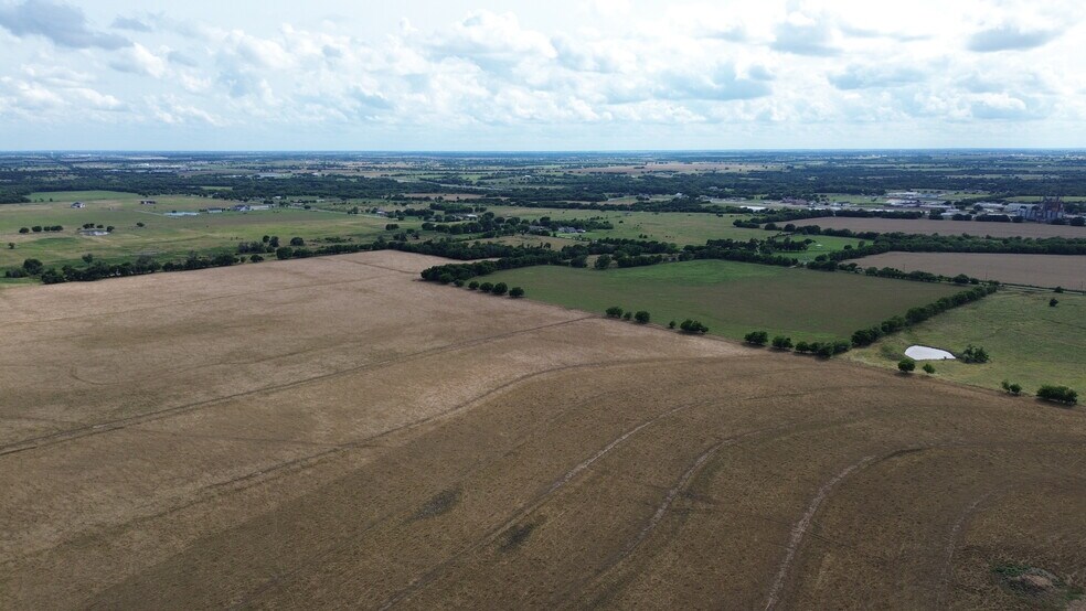 More Photos Of 210.95 Acres Farm to Market Road 922, Valley View Land For Sale