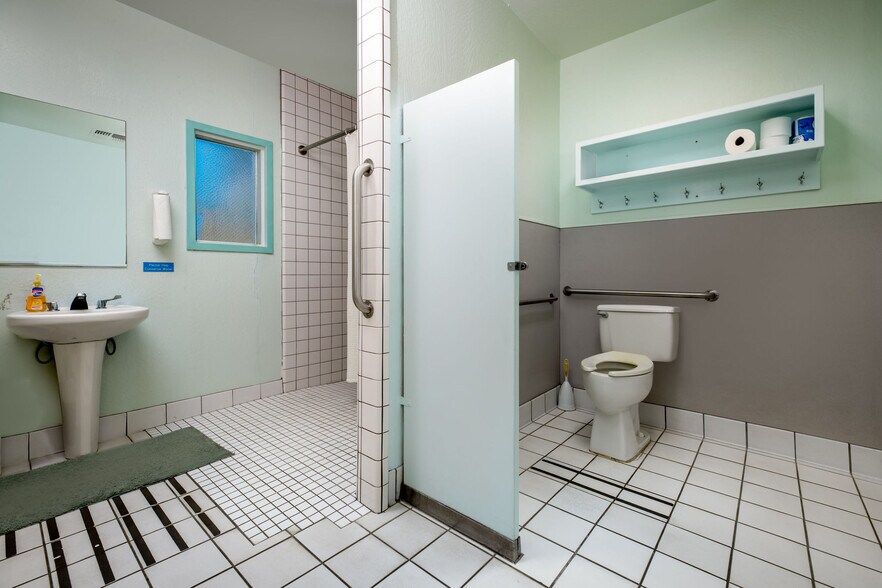 More Photos Of 104 Margaret Ln, Grass Valley Medical For Sale