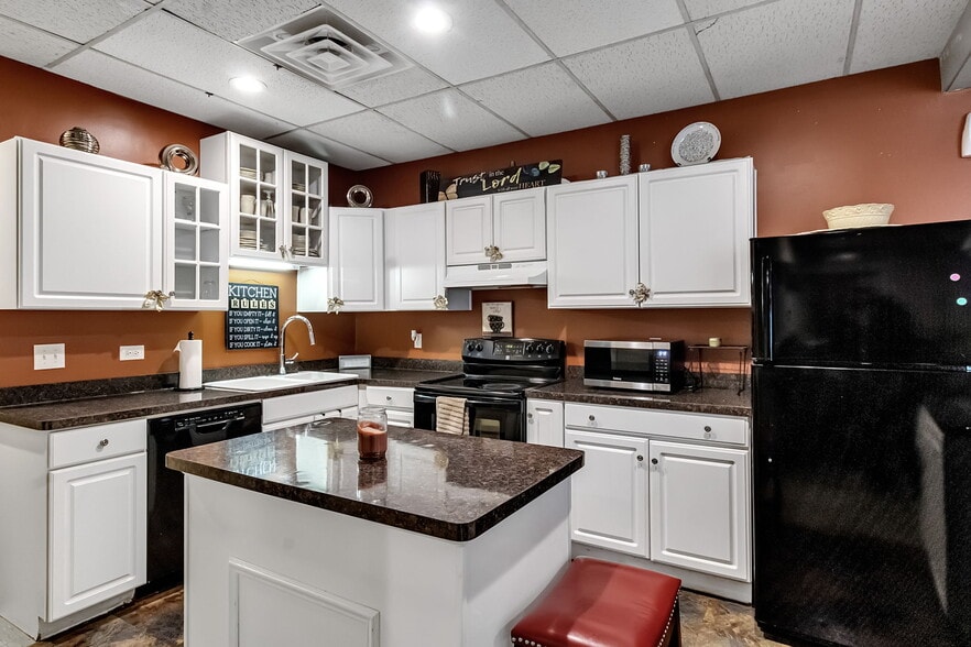 More Photos Of 115 Gold St, Buffalo Religious Facility For Sale