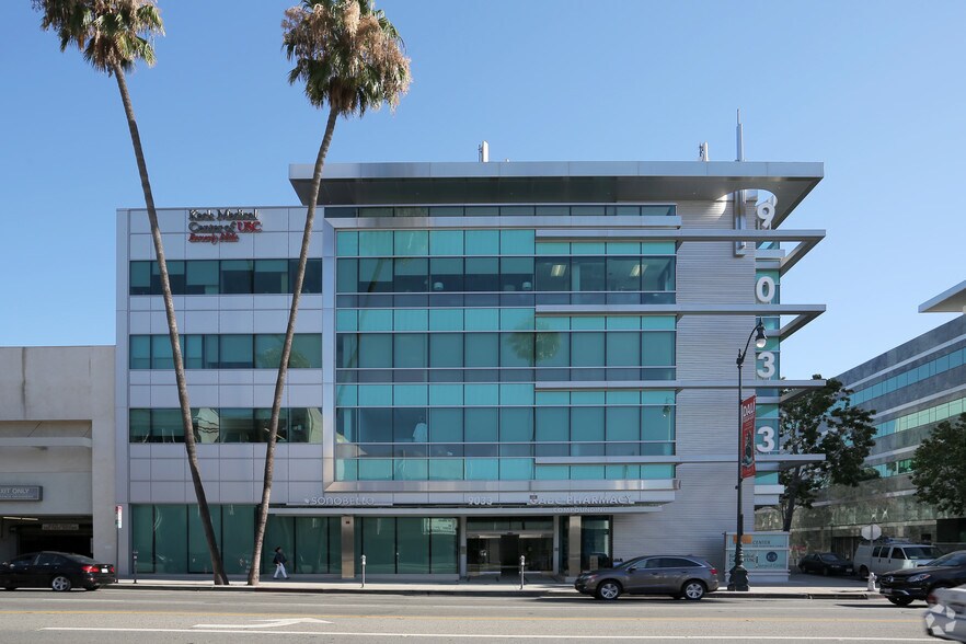 More Photos Of 9033 Wilshire Blvd, Beverly Hills Medical For Lease