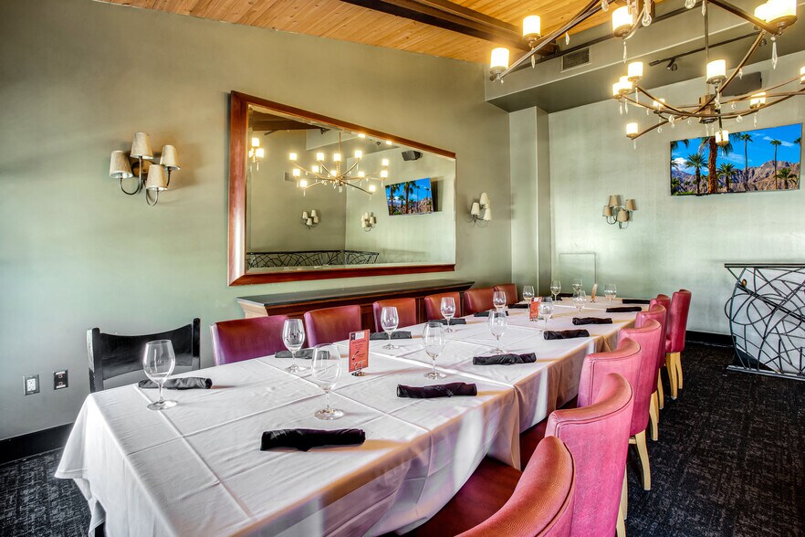 More Photos Of 78085 Avenida La Fonda, La Quinta Restaurant For Sale