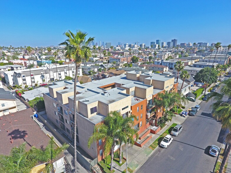 134 N Mariposa Ave, Los Angeles, CA 90004 Apartments For Sale