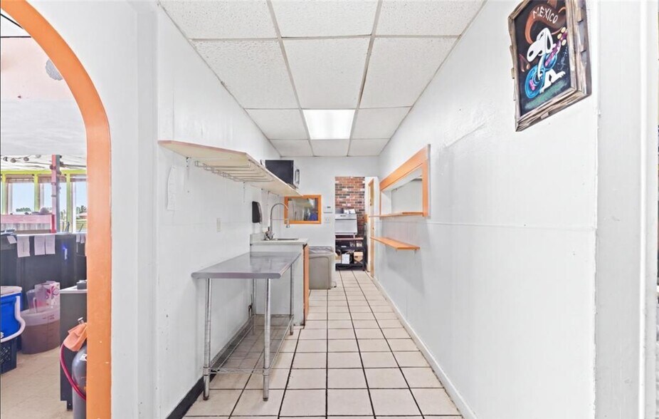 More Photos Of 1909 N Service Rd E, Saint Clair Freestanding For Sale