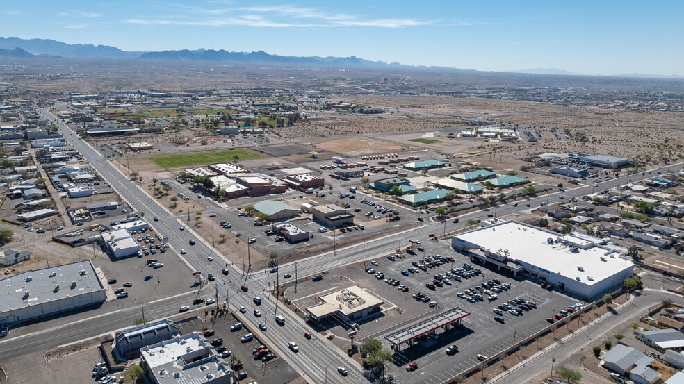 More Photos Of 1755 E Lakeside Dr, Bullhead City Bank For Sale