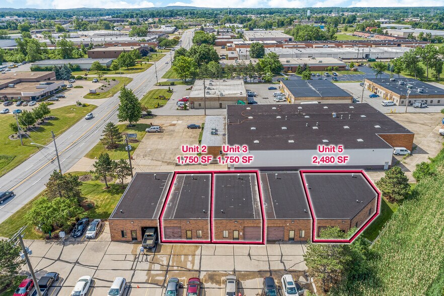 Primary Photo Of 7591 Tyler Blvd, Mentor Warehouse For Lease
