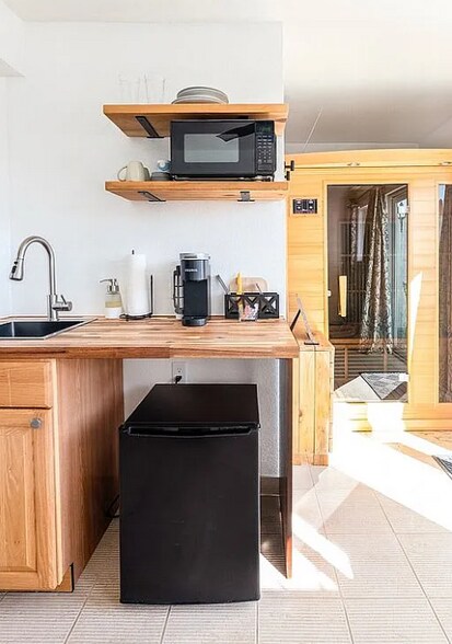 More Photos Of 236 Pinecrest Rd, Woodland Park Hospitality For Sale