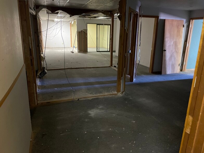 More Photos Of 2805 E 6th Ave, Stillwater Manufacturing For Sale