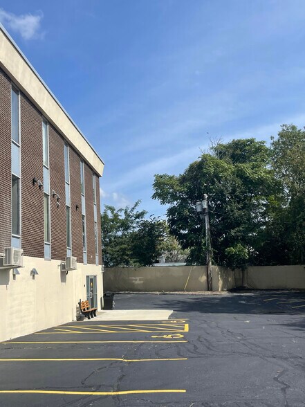 More Photos Of 190 Fremont St, Worcester Medical For Lease