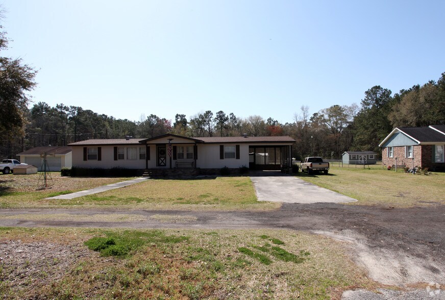 More Photos Of 2525 Highway 17A, Summerville Land For Sale