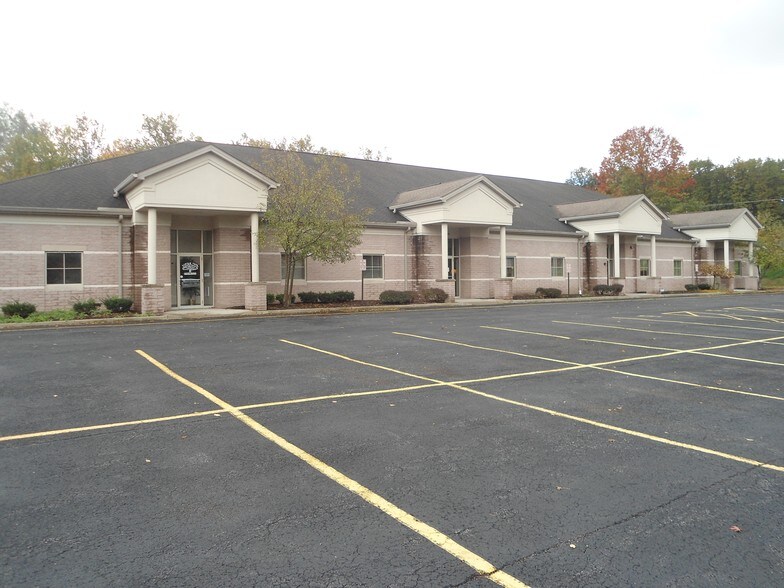 More Photos Of 5401 Ashley Cir, Youngstown Medical For Lease