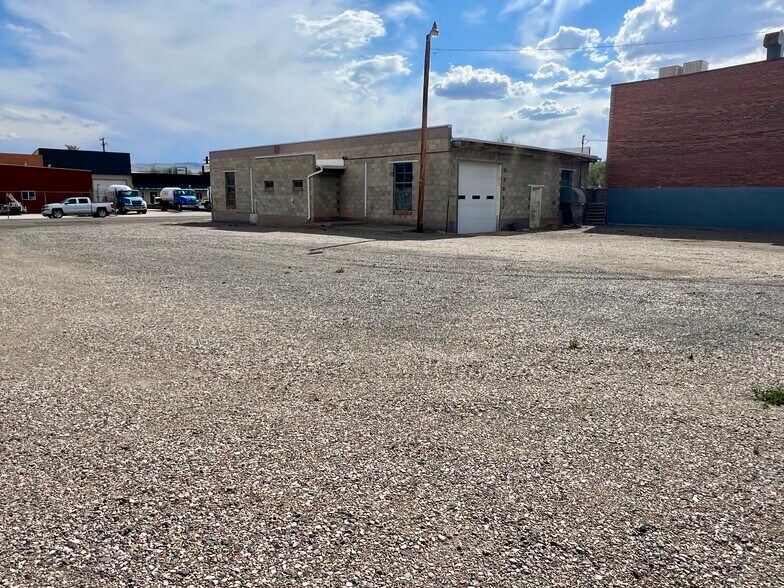 More Photos Of 524 Warren St, Thermopolis Freestanding For Sale