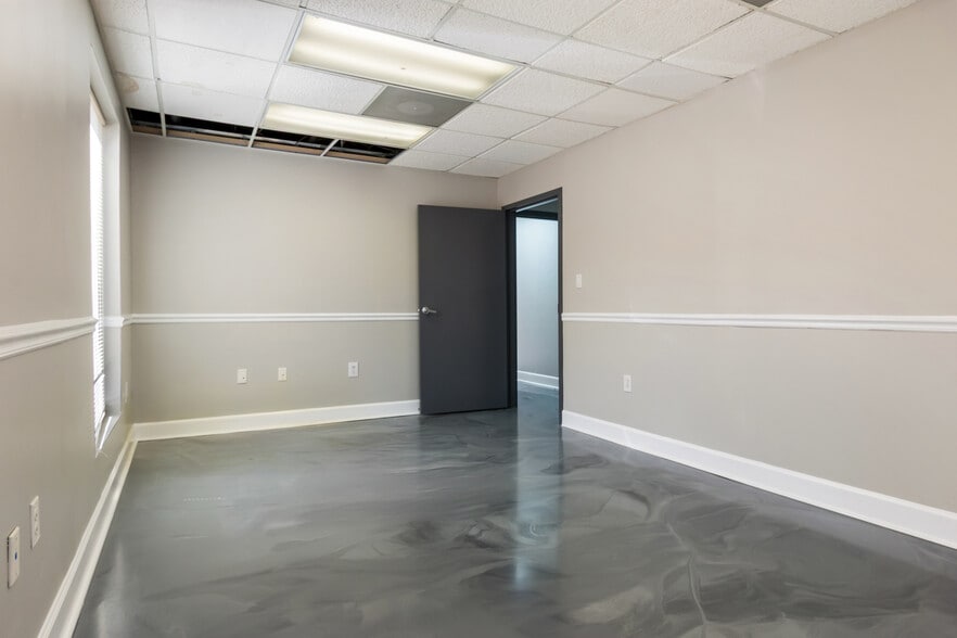 More Photos Of 2998 Panola Rd, Lithonia Medical For Lease