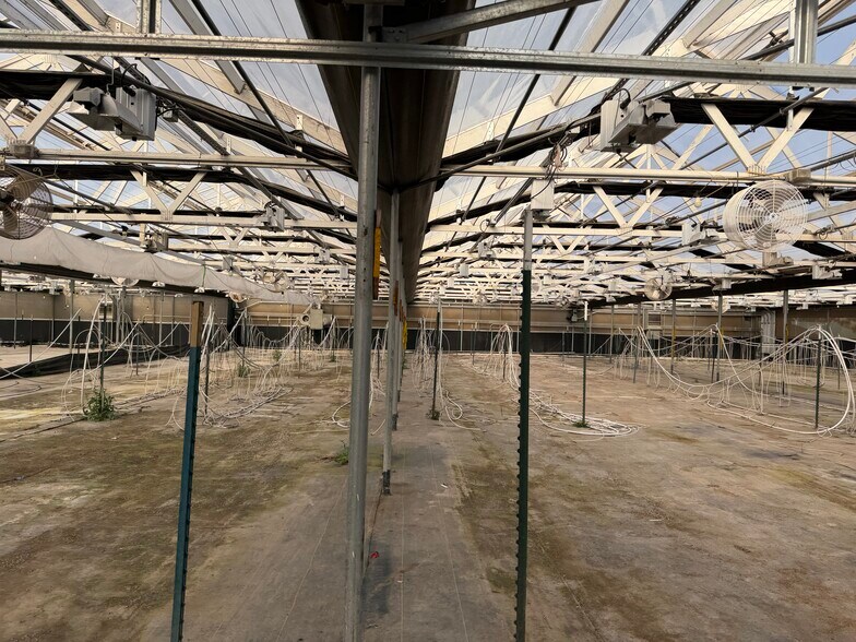 More Photos Of 20180 Spence Rd, Salinas General Retail For Sale