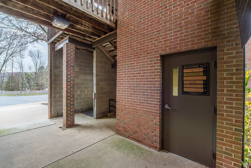 More Photos Of 59 E Mill Rd, Long Valley Office For Sale