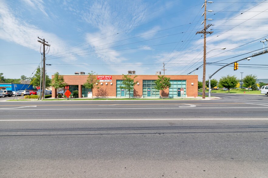 Primary Photo Of 475-493 N Freedom Blvd, Provo Medical For Lease