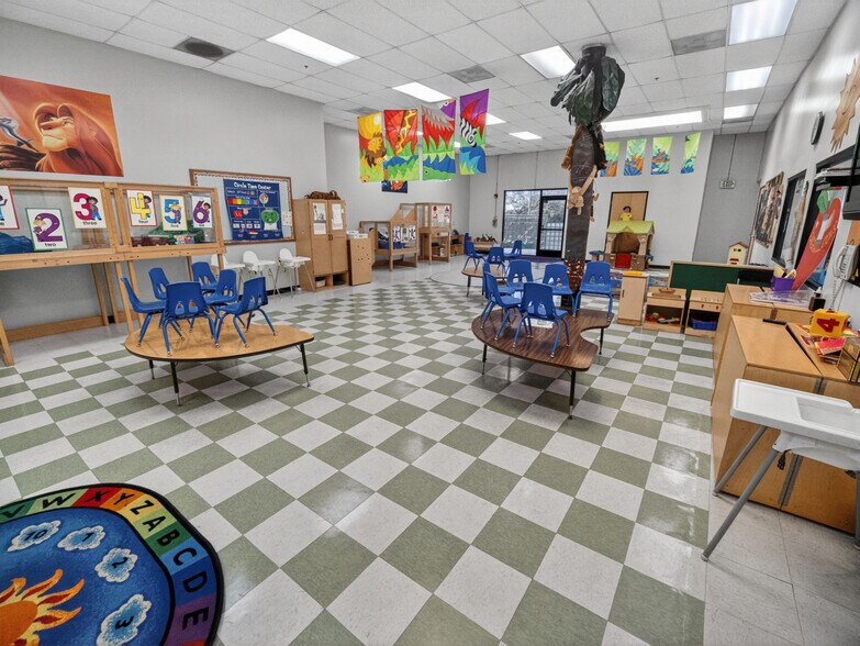 More Photos Of 2350-2400 S Central Ave, Compton Warehouse For Lease