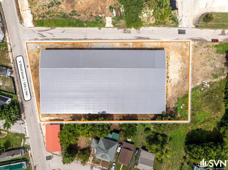 More Photos Of 509 3rd St, Richmond Warehouse For Lease