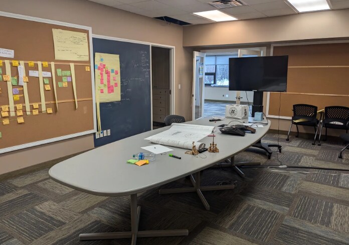 More Photos Of 4305 Pineview Blvd, Commerce Township Research And Development For Lease