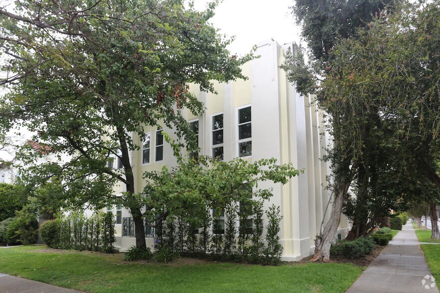 More Photos Of 202 N La Peer Dr, Beverly Hills Apartments For Sale