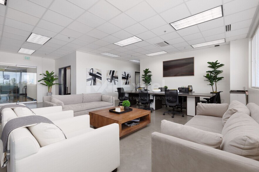 More Photos Of 9067 S 1300 W, West Jordan Office For Lease