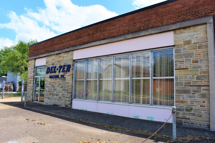 Primary Photo Of 1038 Triplett Blvd, Akron Manufacturing For Sale