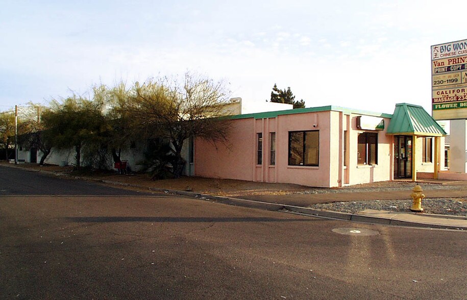 More Photos Of 626 W Indian School Rd, Phoenix Storefront Retail Office For Sale