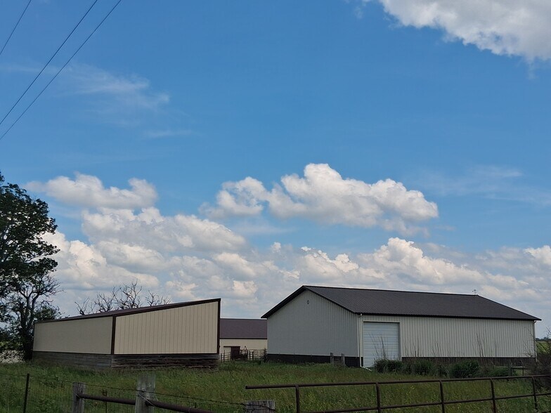 More Photos Of 6841 E US Highway 56, Overbrook Land For Sale