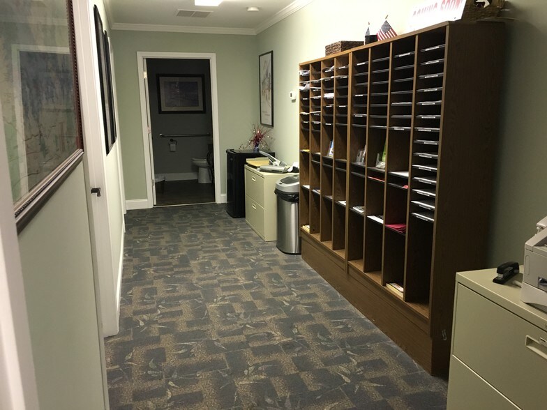 More Photos Of 566 Peachtree Pky, Cumming Office For Lease