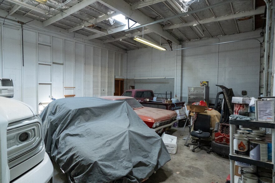 More Photos Of 2579 Atwater Blvd, Atwater Freestanding For Sale