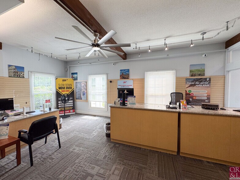 More Photos Of 150 Capital Dr, West Springfield Office For Sale