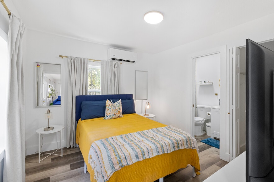 More Photos Of 790 NW 60th St, Miami Apartments For Sale