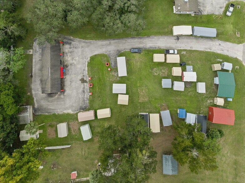 More Photos Of 21944 FL-40, Astor Carwash For Sale