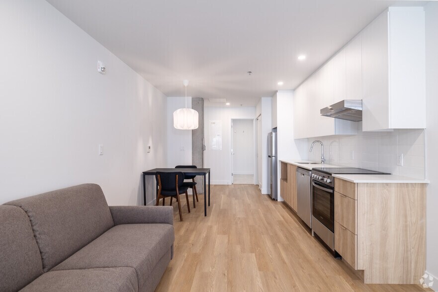 More Photos Of 1230 Rue Bishop, Montréal Apartments For Sale