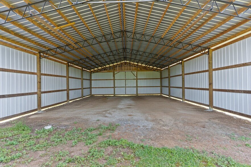 More Photos Of 11179 County Road 1, Enterprise Flex For Sale