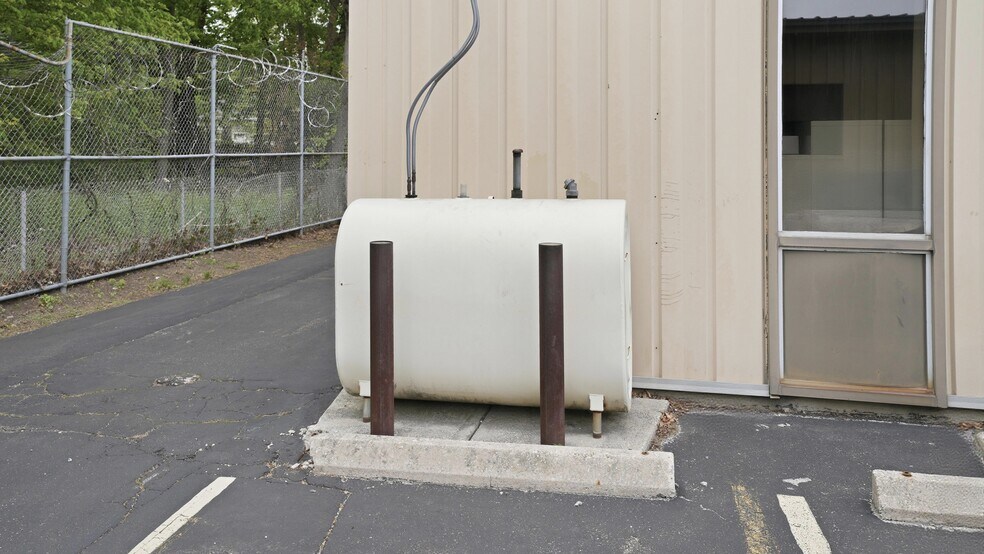 More Photos Of 123 Stewart Ave, Hicksville Medical For Sale