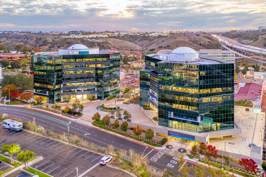 More Photos Of 5355 Mira Sorrento Pl, San Diego Office For Lease