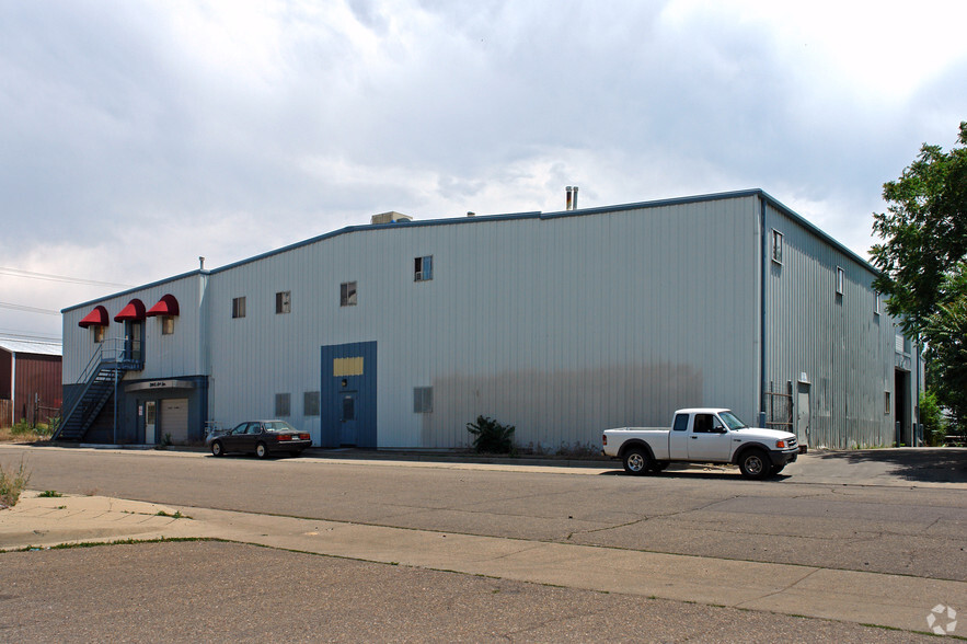 Primary Photo Of 3300 E 43rd Ave, Denver Manufacturing For Sale