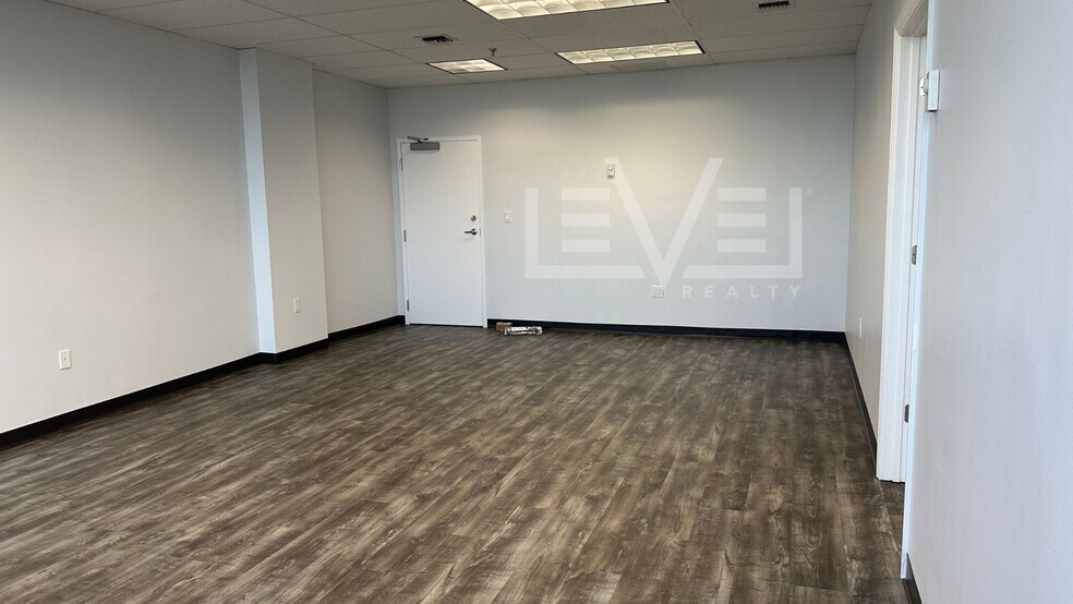 More Photos Of 2455 E Sunrise Blvd, Fort Lauderdale Loft Creative Space For Sale