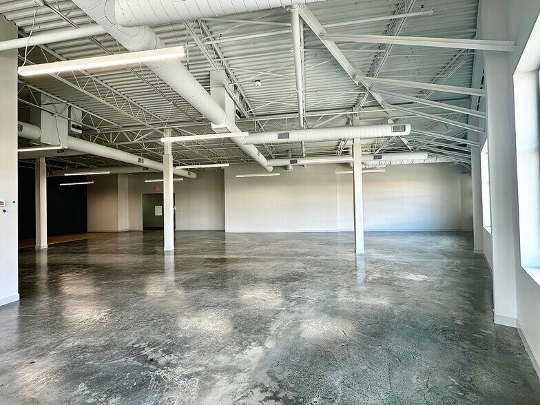 More Photos Of 700 E Campbell Rd, Richardson Office For Lease