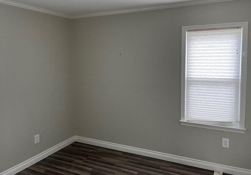 More Photos Of 1132 Webster St, Birmingham Medical For Lease