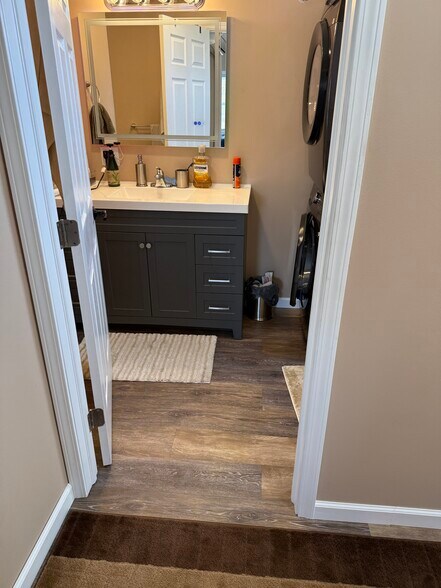 More Photos Of 4881 Pittsburgh Rd, Harrisville Light Distribution For Sale