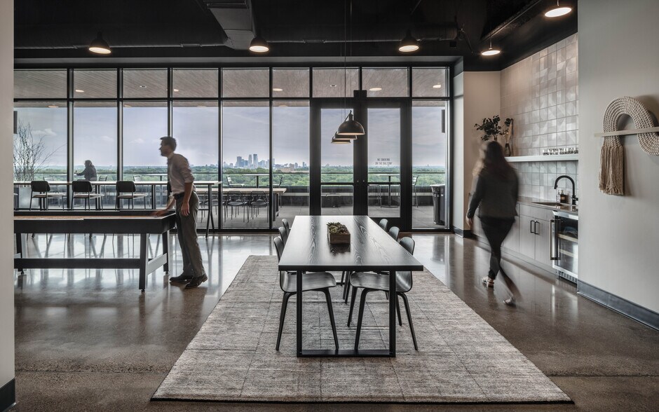 More Photos Of 1601 Utica Ave S, Minneapolis Office For Lease