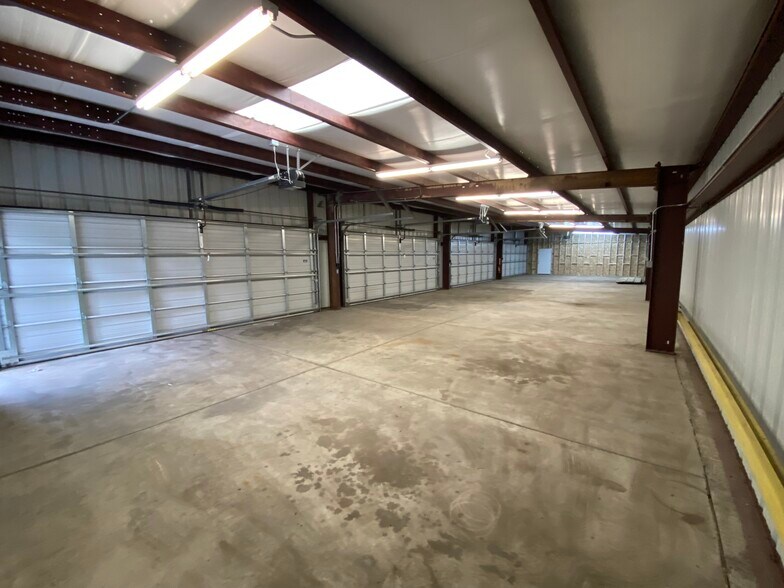 More Photos Of 4751 Fox St, Denver Manufacturing For Lease