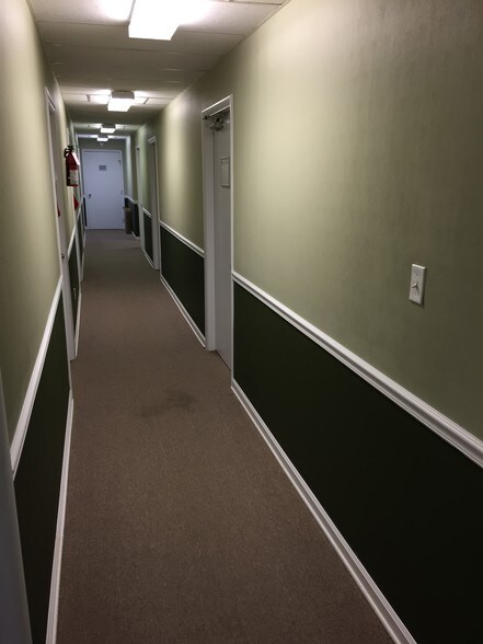 More Photos Of 4607 Charlotte Hwy, Clover Office For Lease