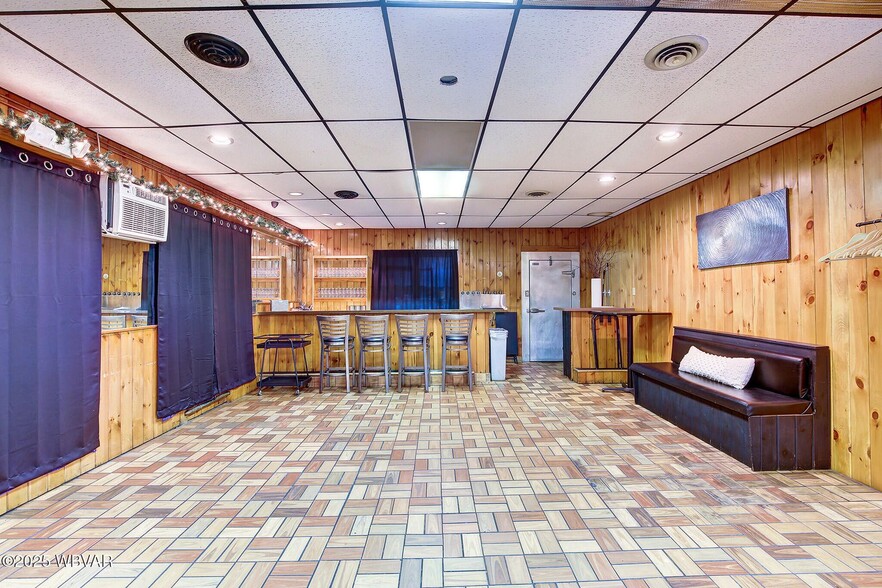 More Photos Of 505 Washington Blvd, Williamsport Restaurant For Sale